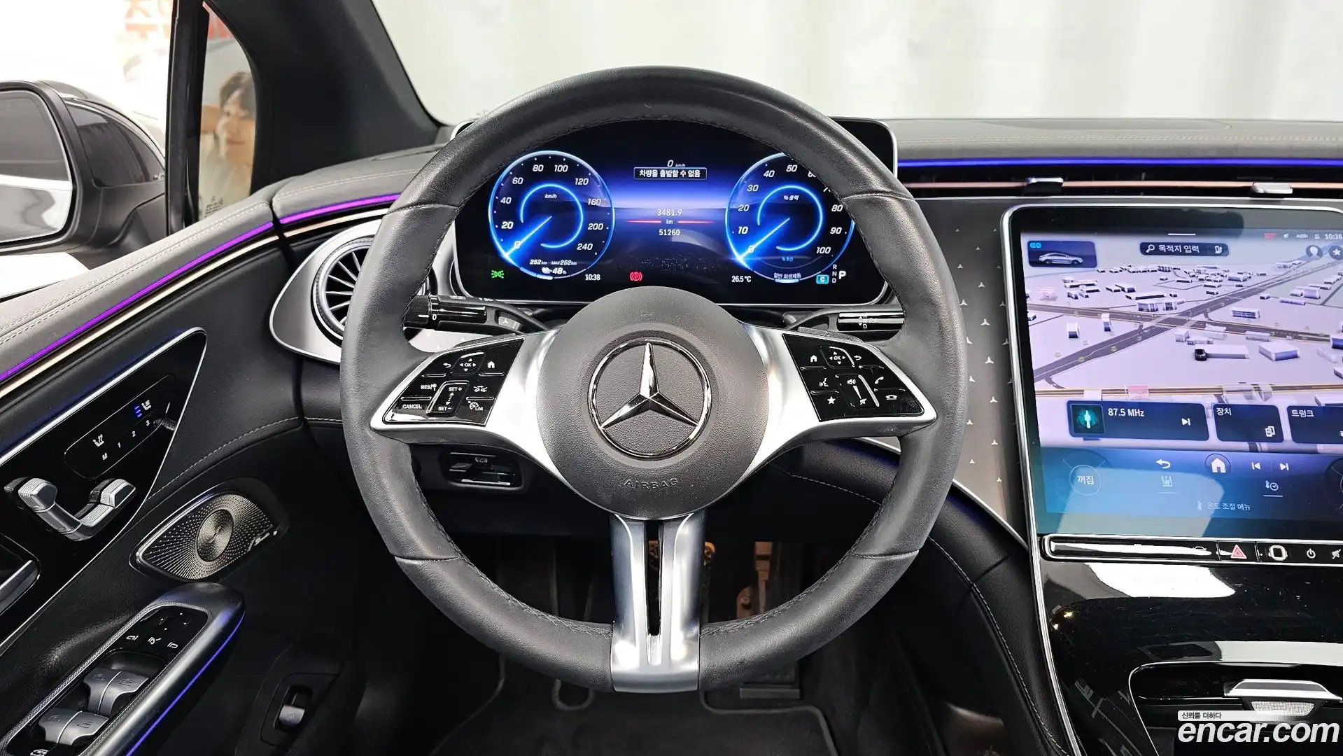 EQE Mercedes-Benz 2023.6-OPTION-017