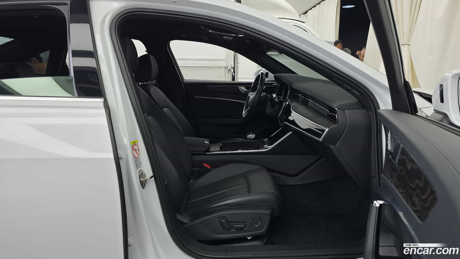 A6 Audi 2020.5-INNER-036