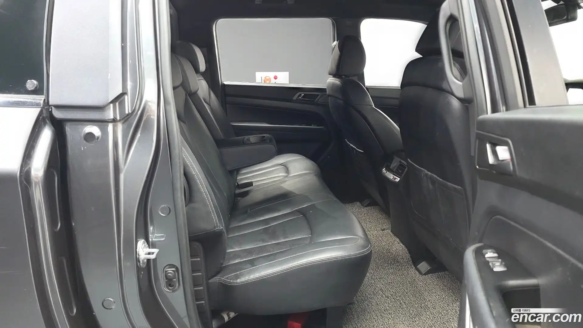 Rexton KG Mobility 2022.5-OPTION-016