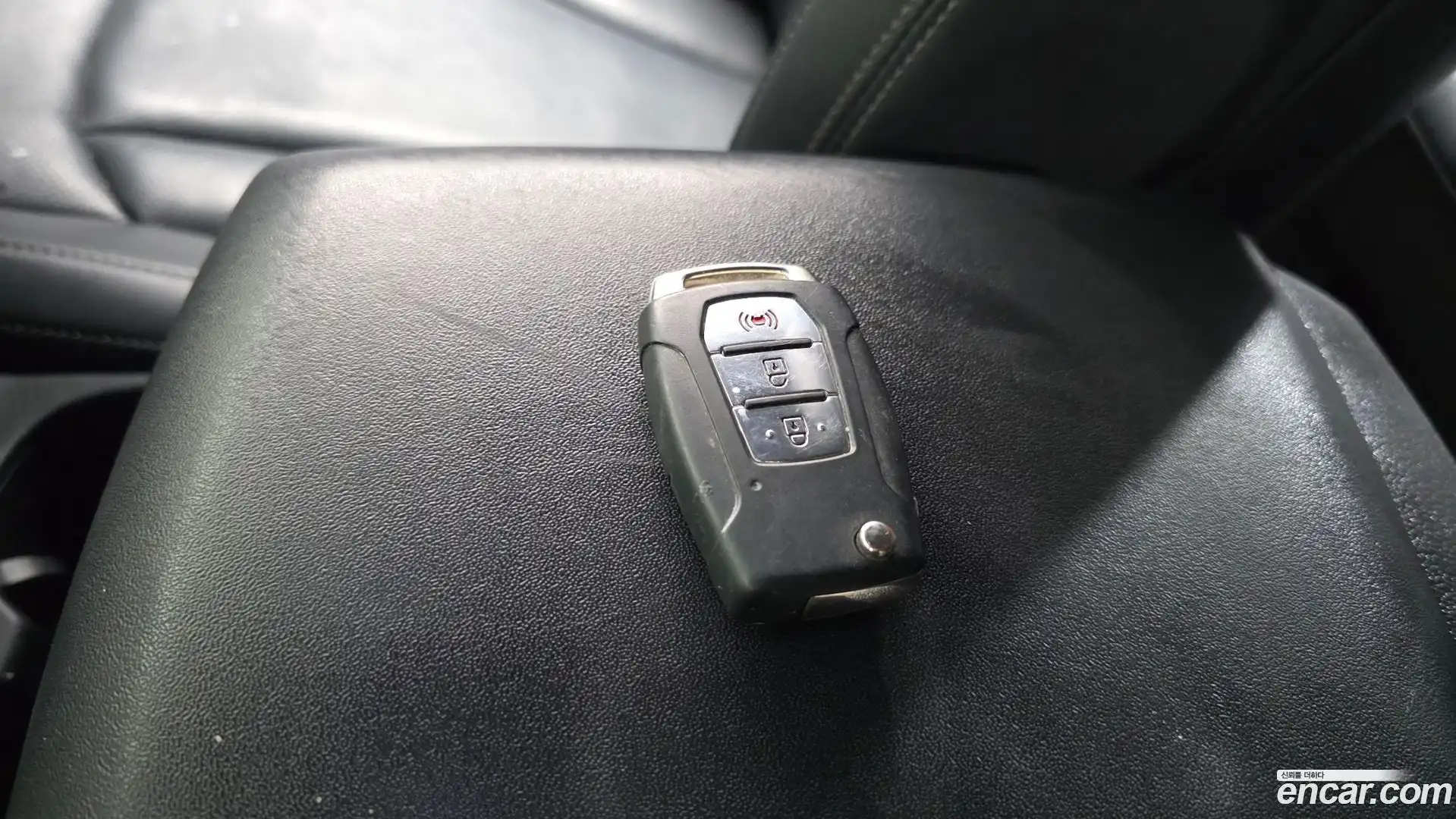 Rexton KG Mobility 2022.5-OPTION-044
