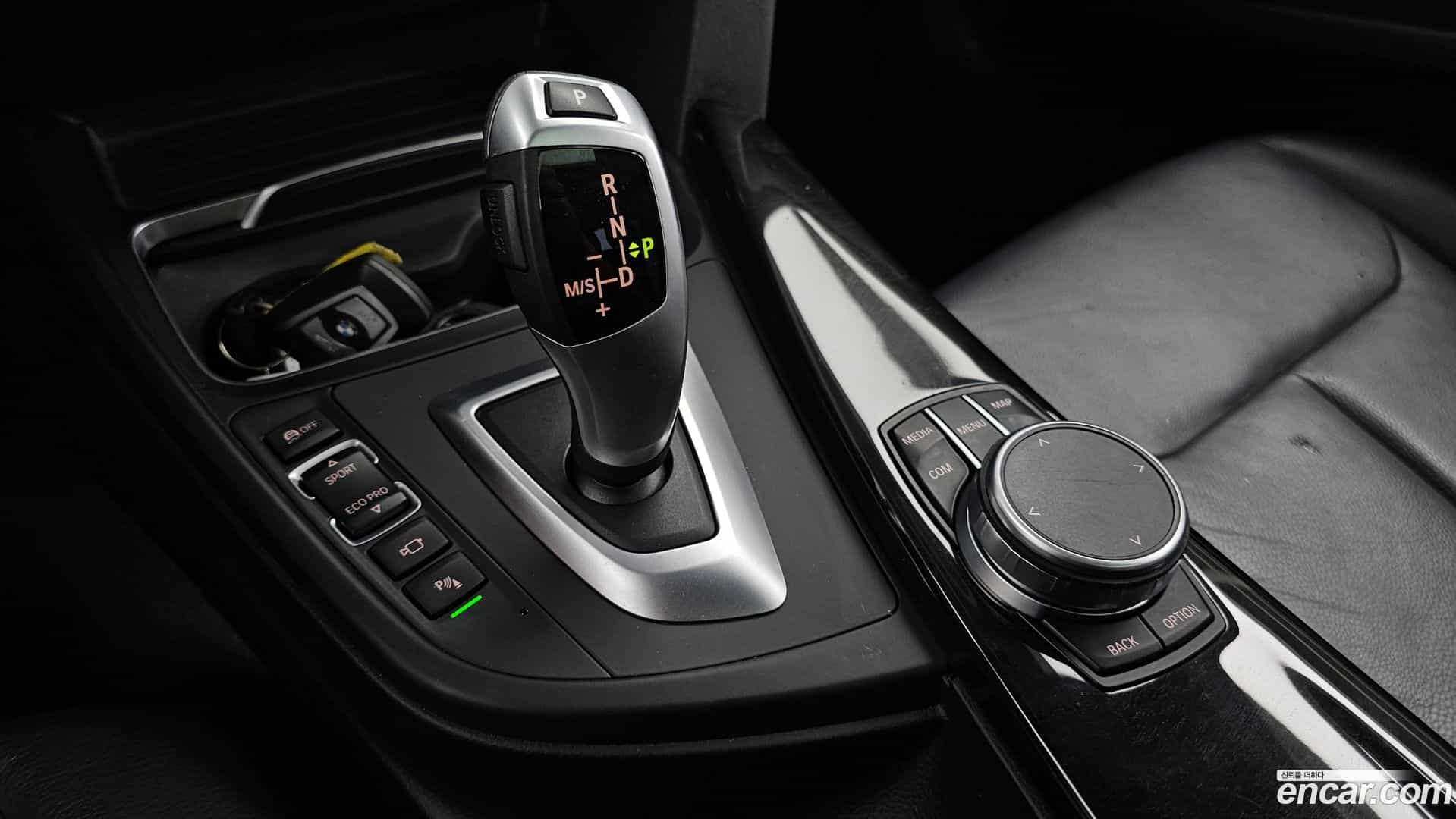 Gran Turismo BMW 2020.2-INNER-009