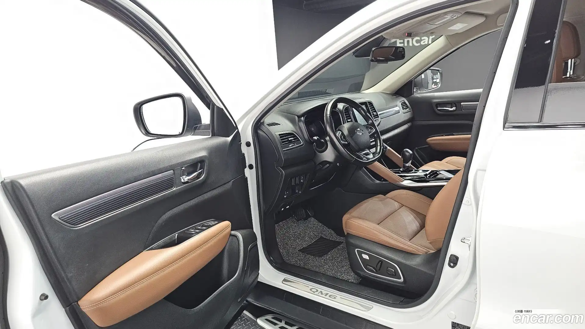 QM6 Renault Korea 2022.0-INNER-010