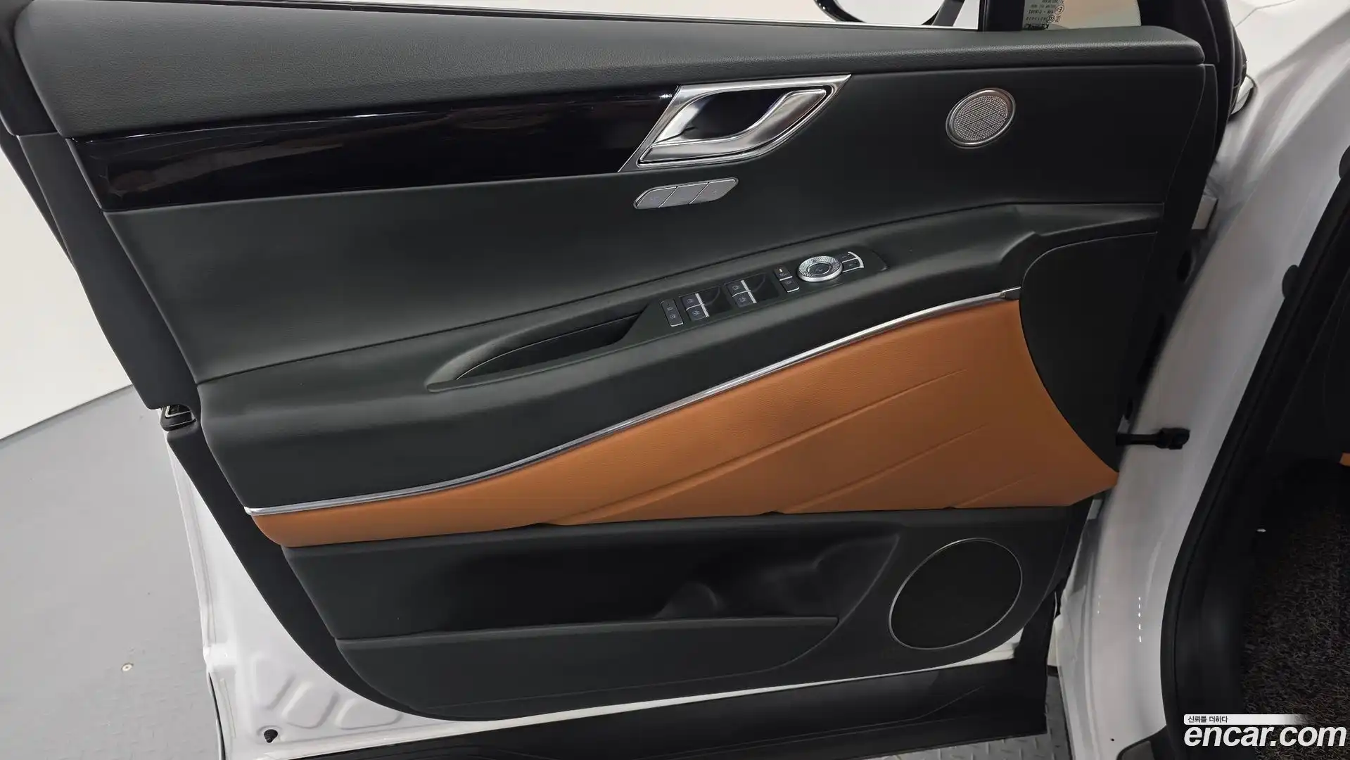 GV80 Genesis 2025.3-INNER-034