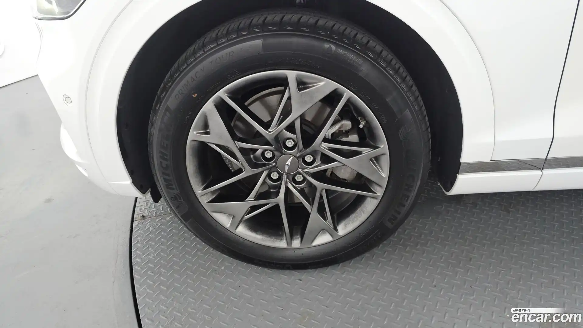 GV70 Genesis 2021.0-OUTER-005