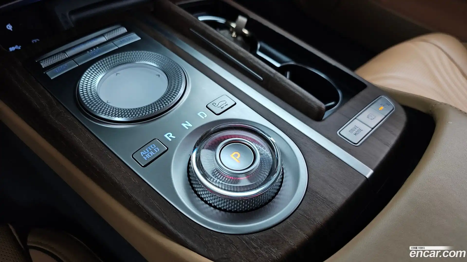 G80 Genesis 2020.4-INNER-009