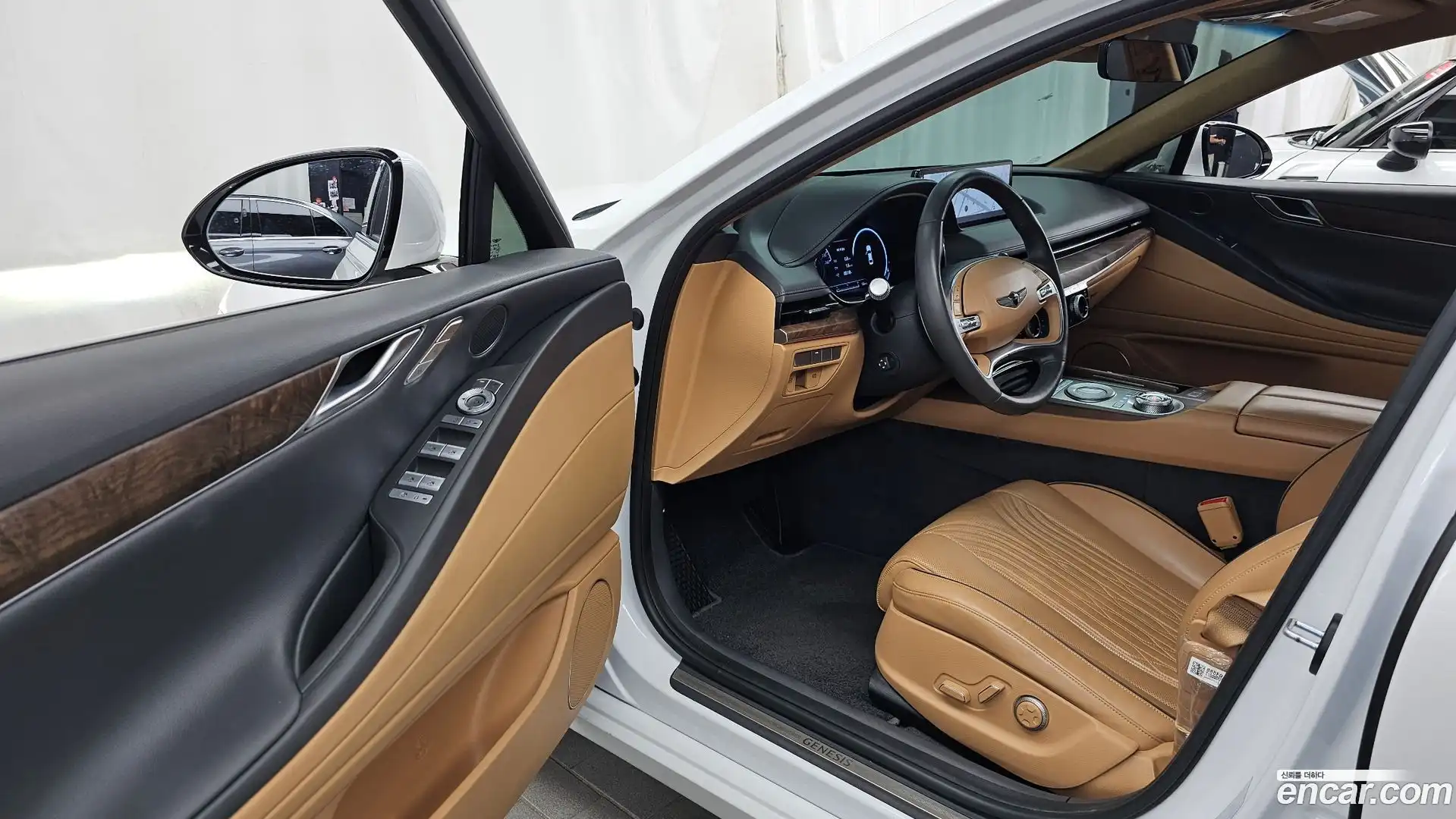 G80 Genesis 2020.4-INNER-010