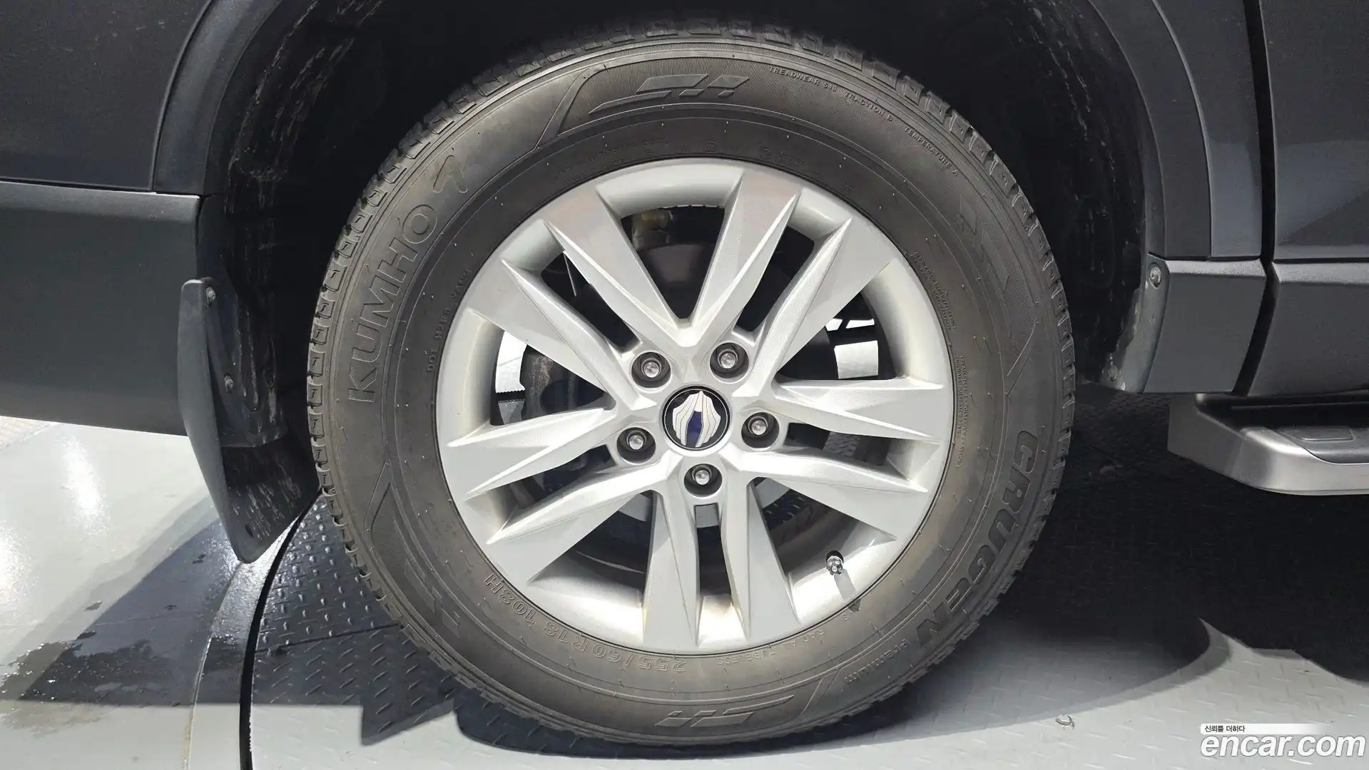 Rexton KG Mobility 2018.6-OUTER-005