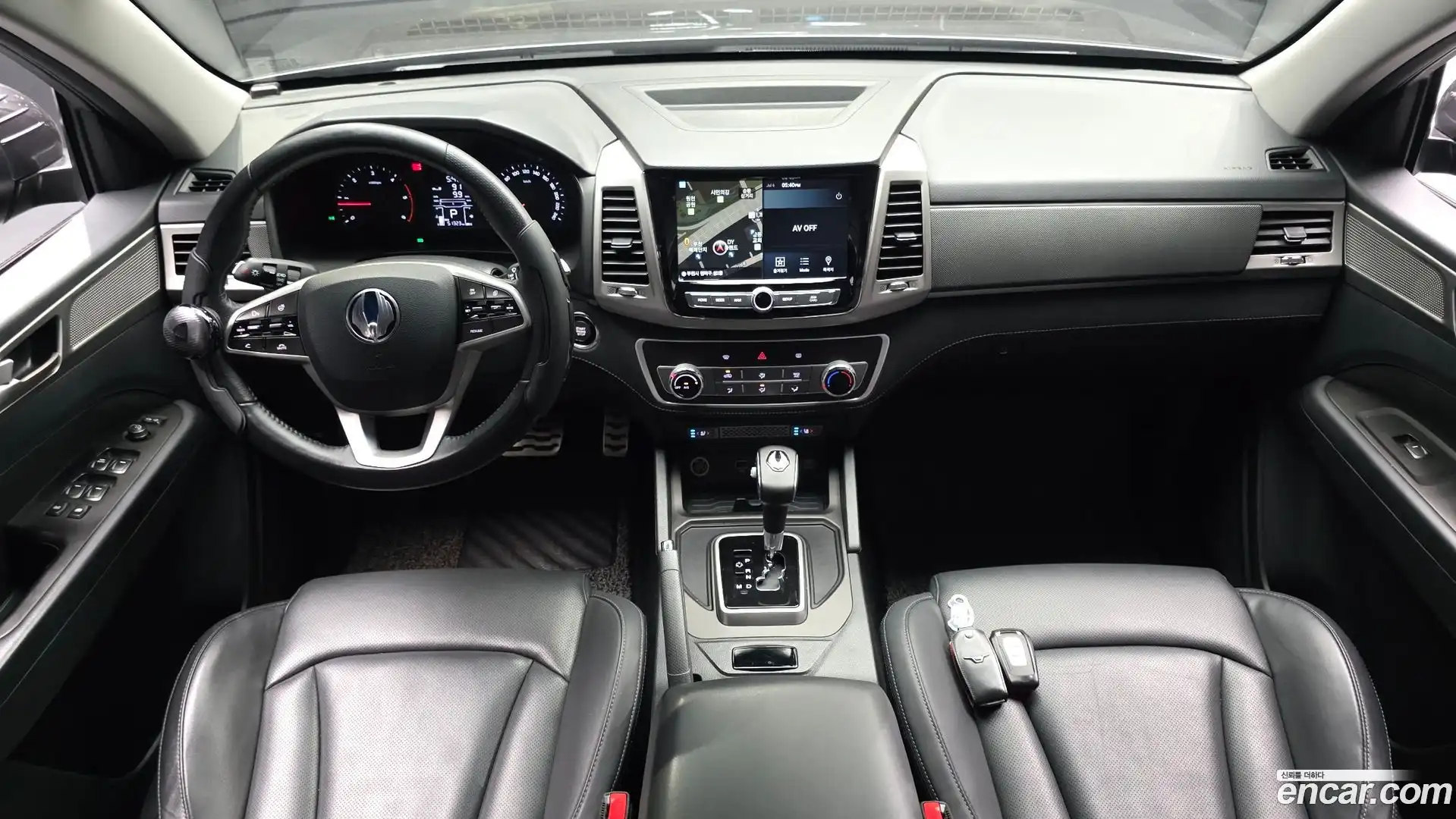Rexton KG Mobility 2018.6-INNER-007