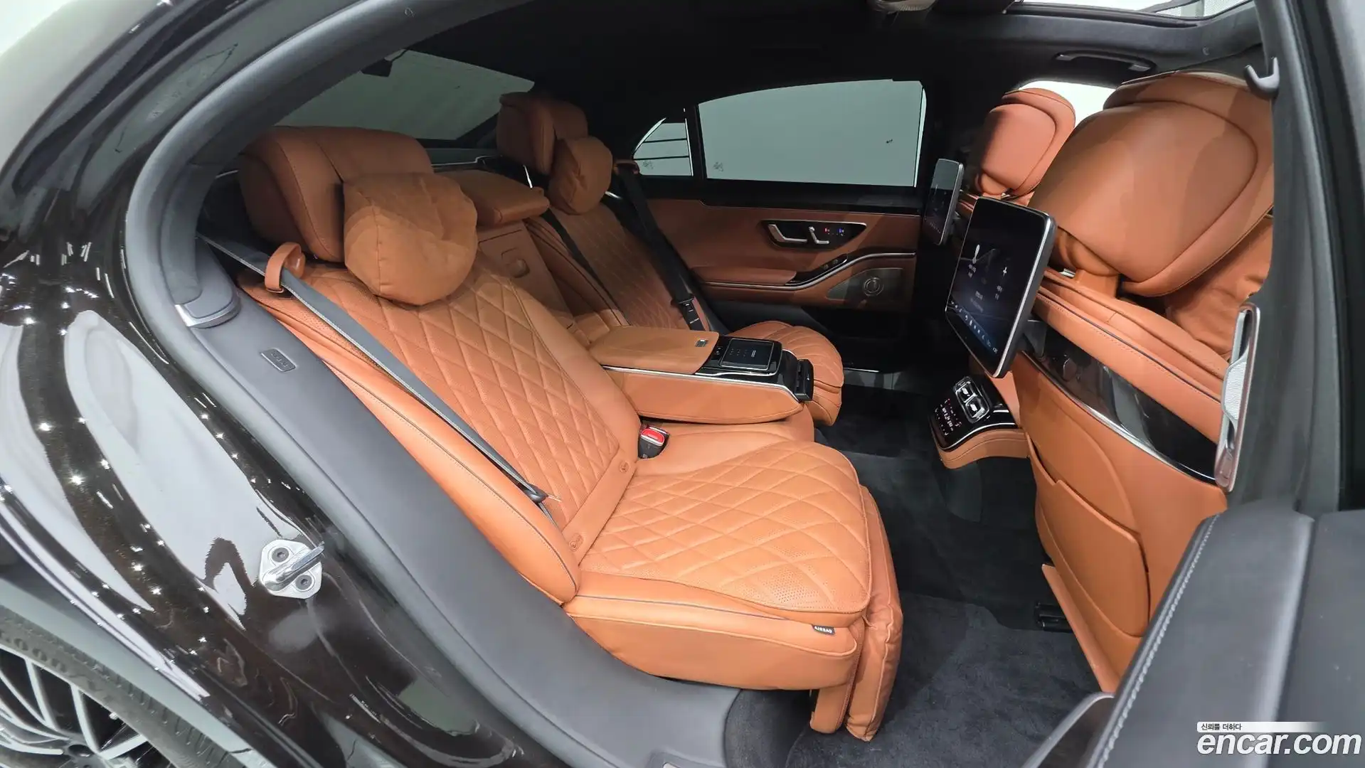 S-Class Mercedes-Benz 2022.5-OPTION-046