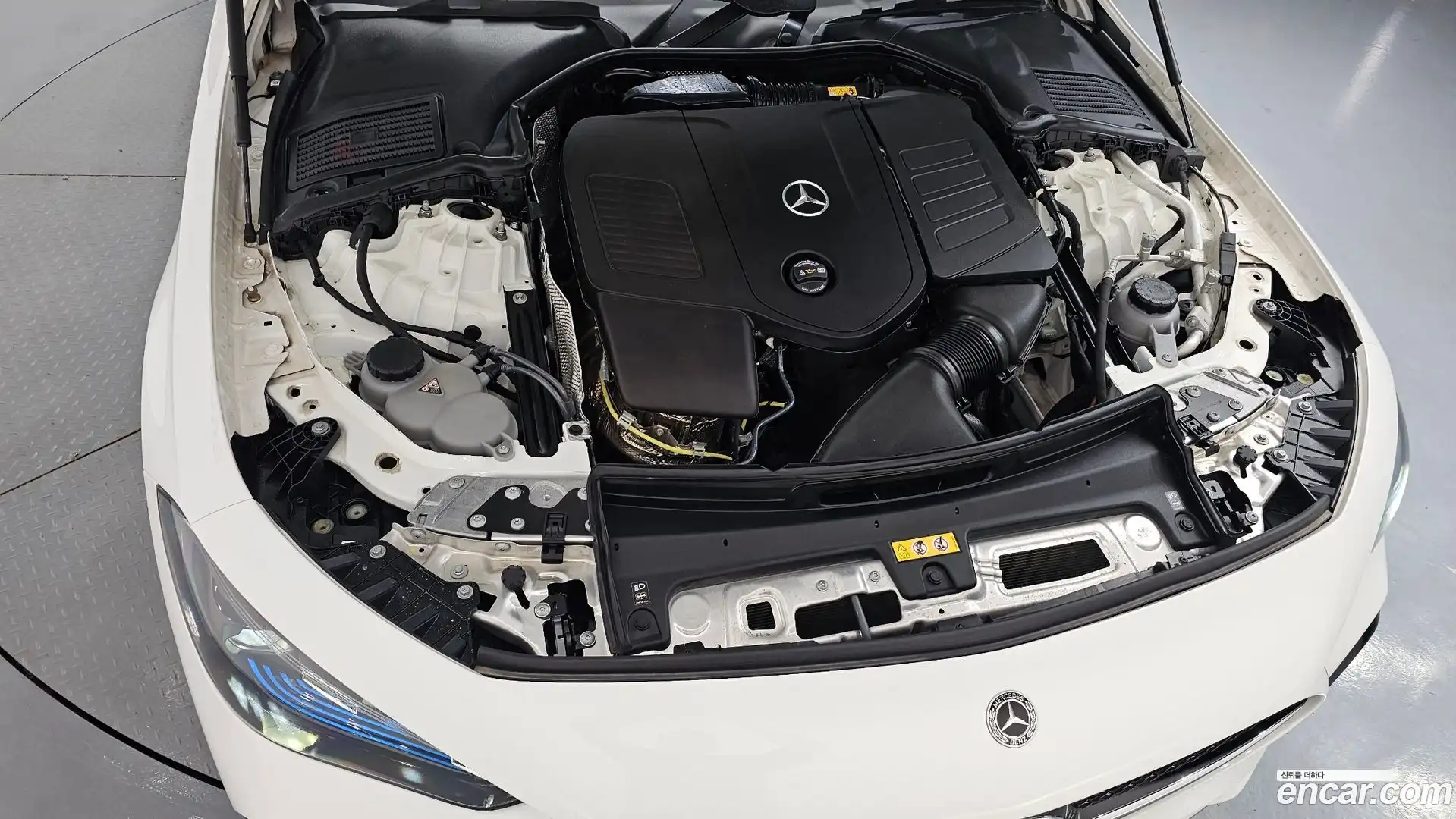CLE-Class Mercedes-Benz 2024.4-OUTER-006