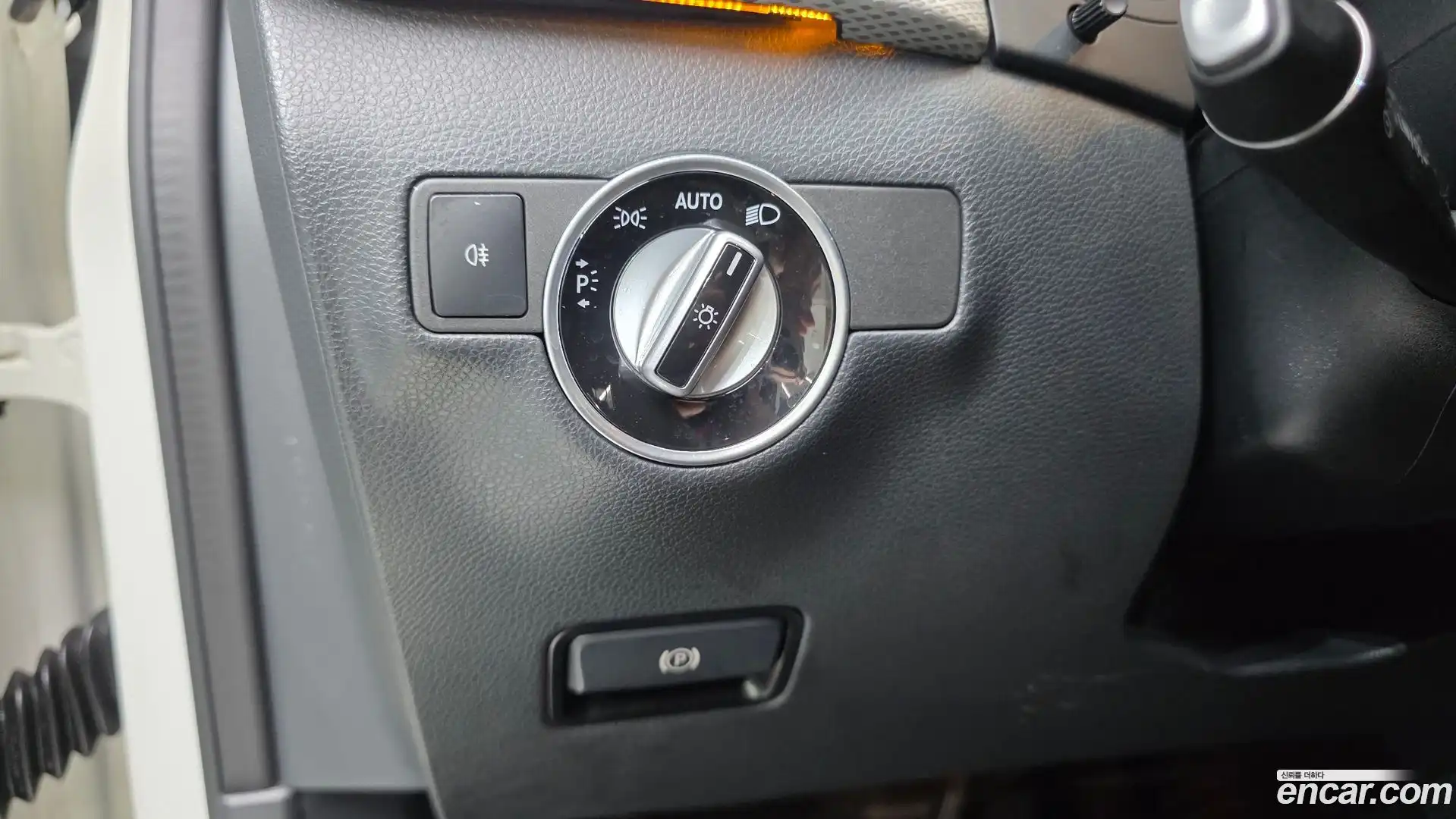 B-Class Mercedes-Benz 2018.8-OPTION-016