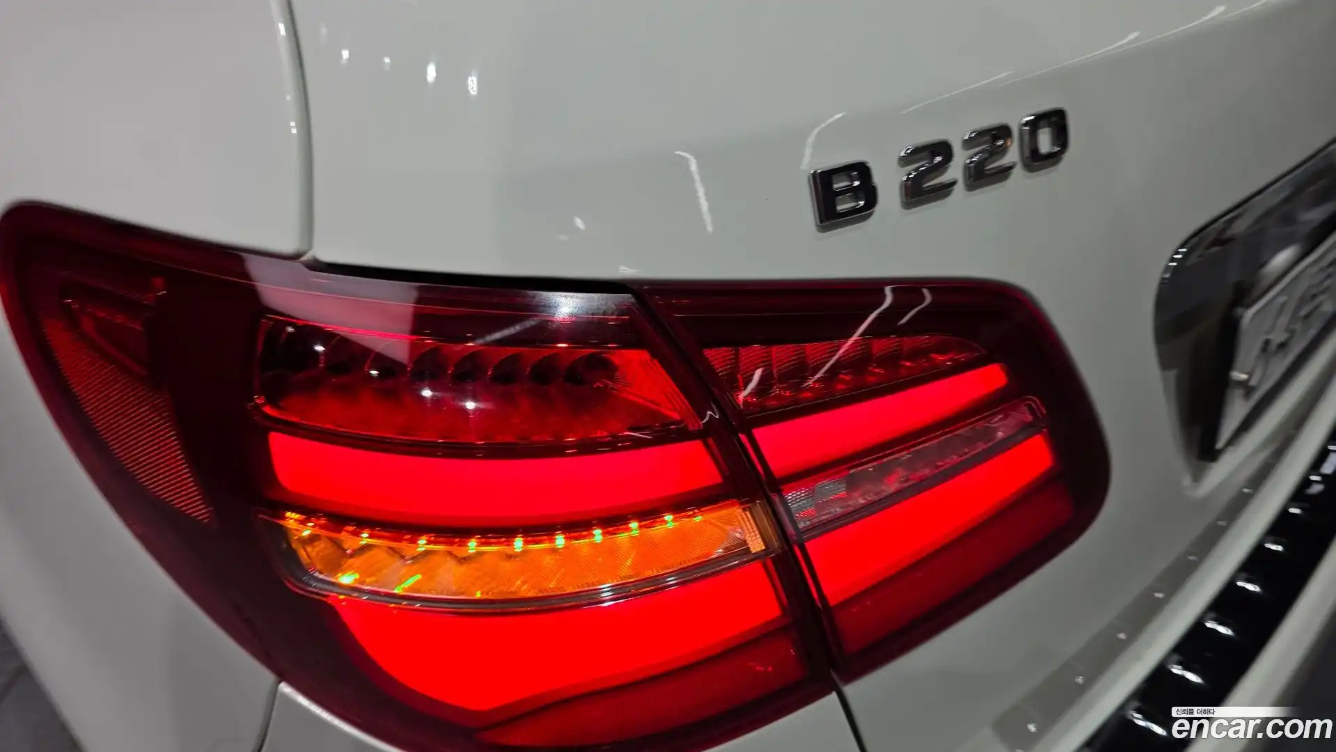 B-Class Mercedes-Benz 2018.8-OUTER-033