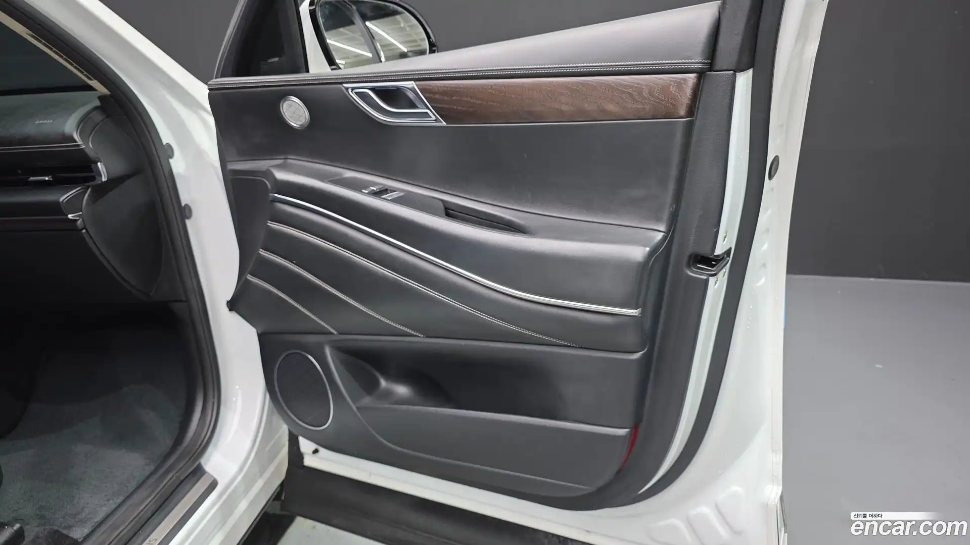 GV80 Genesis 2020.4-INNER-035