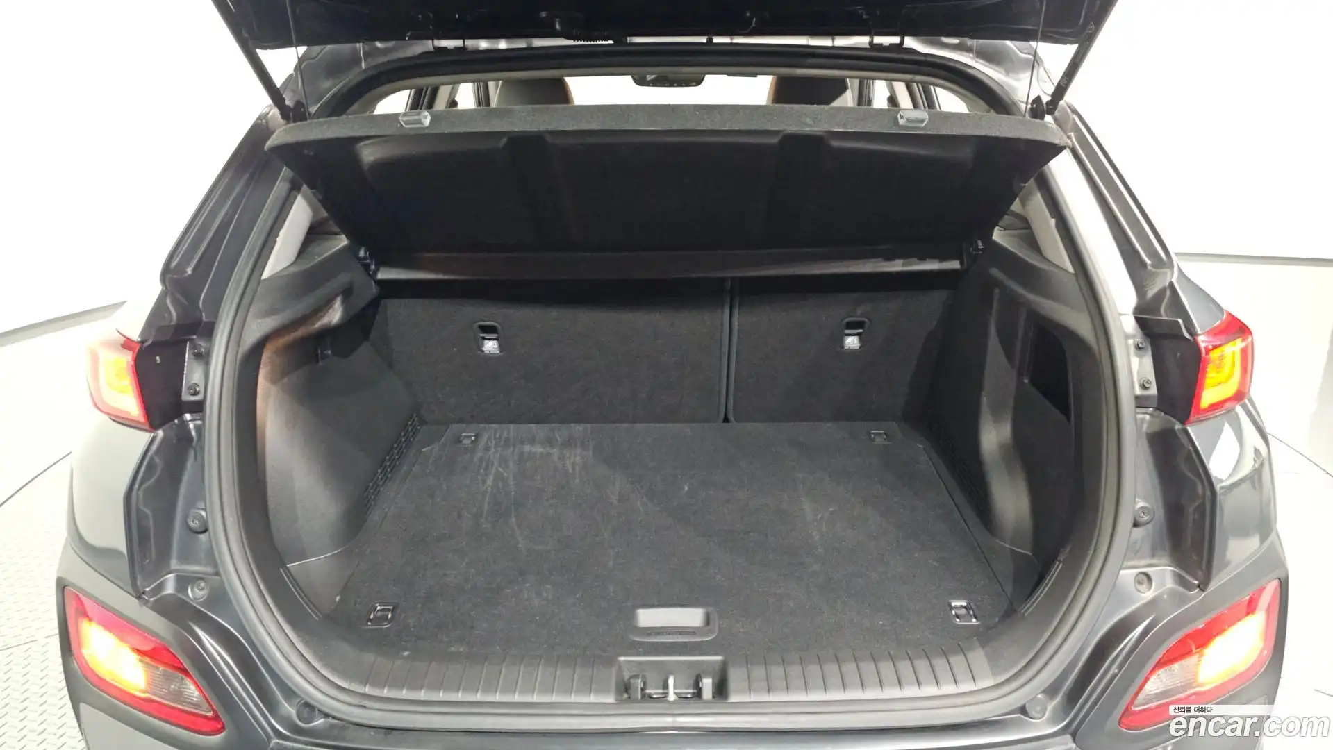 Kona Hyundai 2019.8-OPTION-024