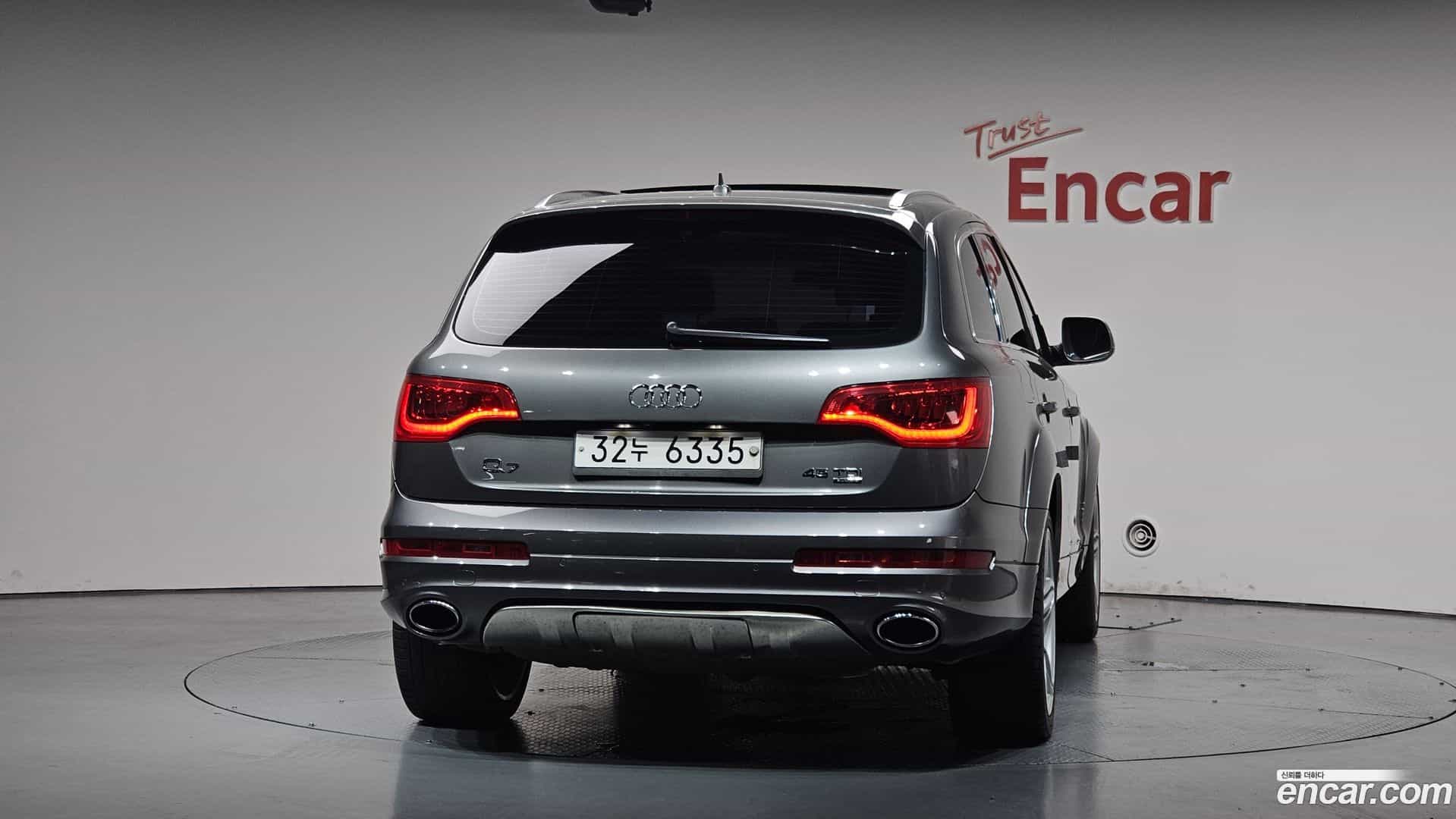 Q7 Audi 2014.10-OUTER-004