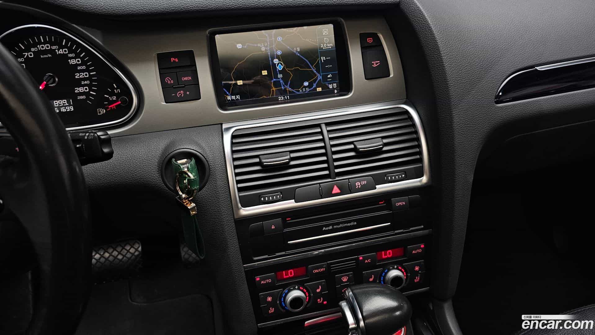 Q7 Audi 2014.10-OPTION-018