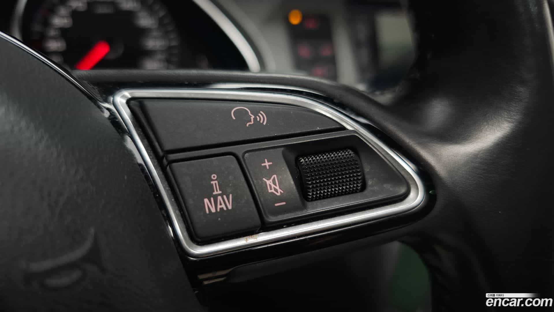 Q7 Audi 2014.10-OPTION-043