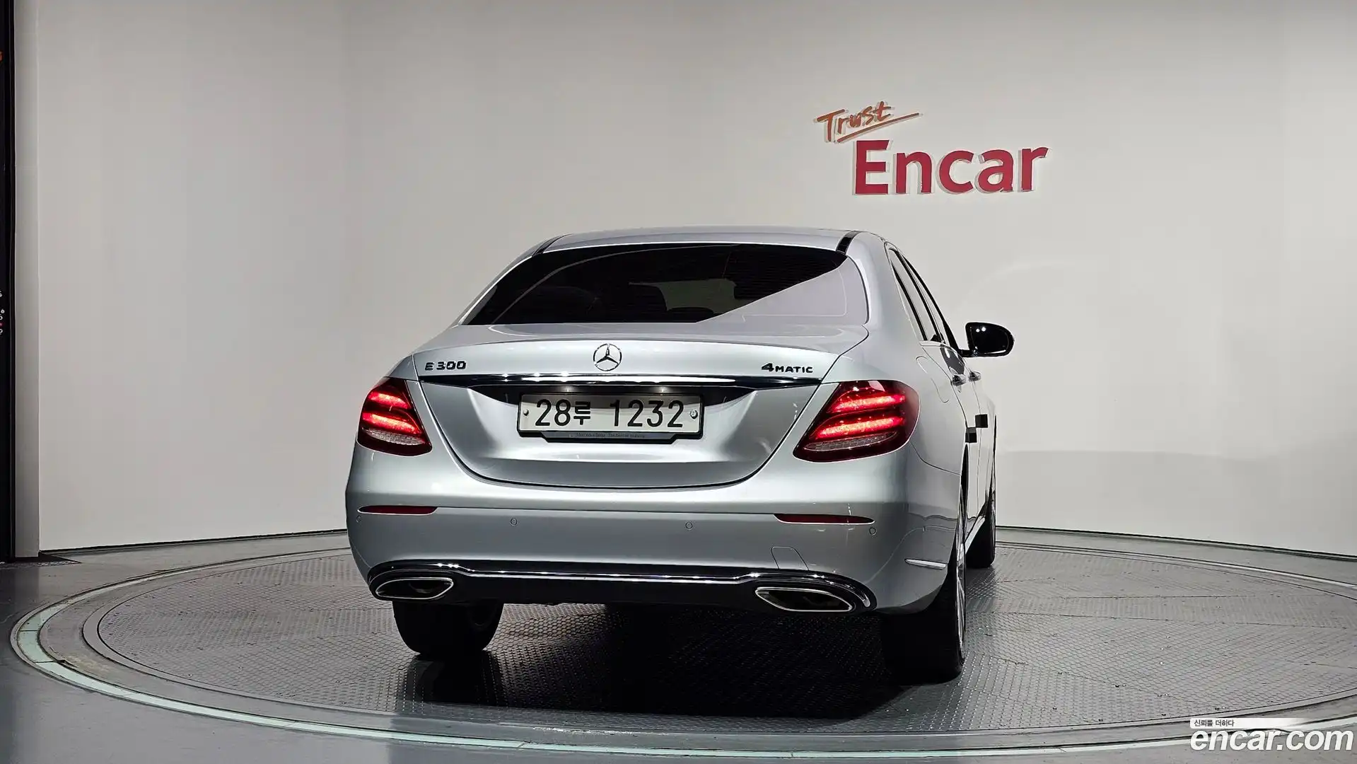 E-Class Mercedes-Benz 2018.0-OUTER-004