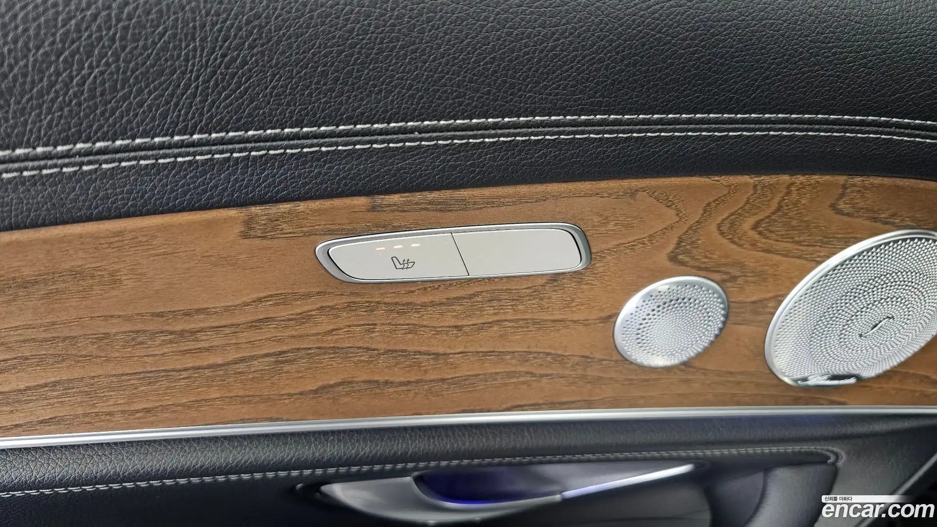 E-Class Mercedes-Benz 2018.0-OPTION-044