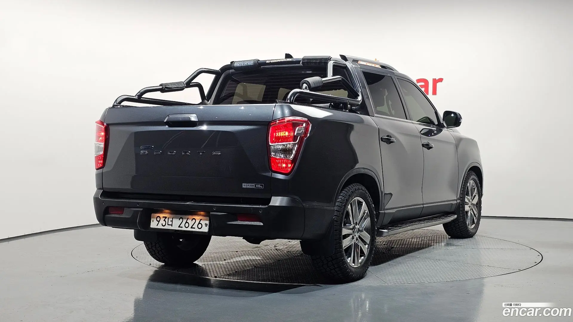 Main__Slider__Photo:Rexton KG Mobility 2018.2-1