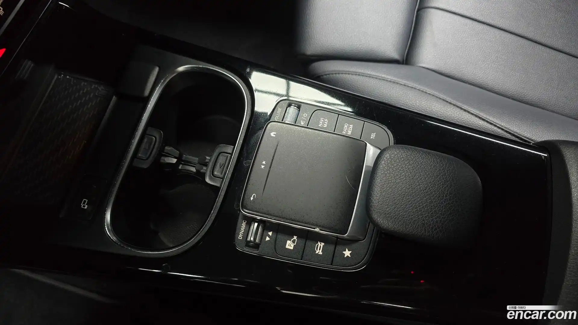 A-Class Mercedes-Benz 2021.4-OPTION-022