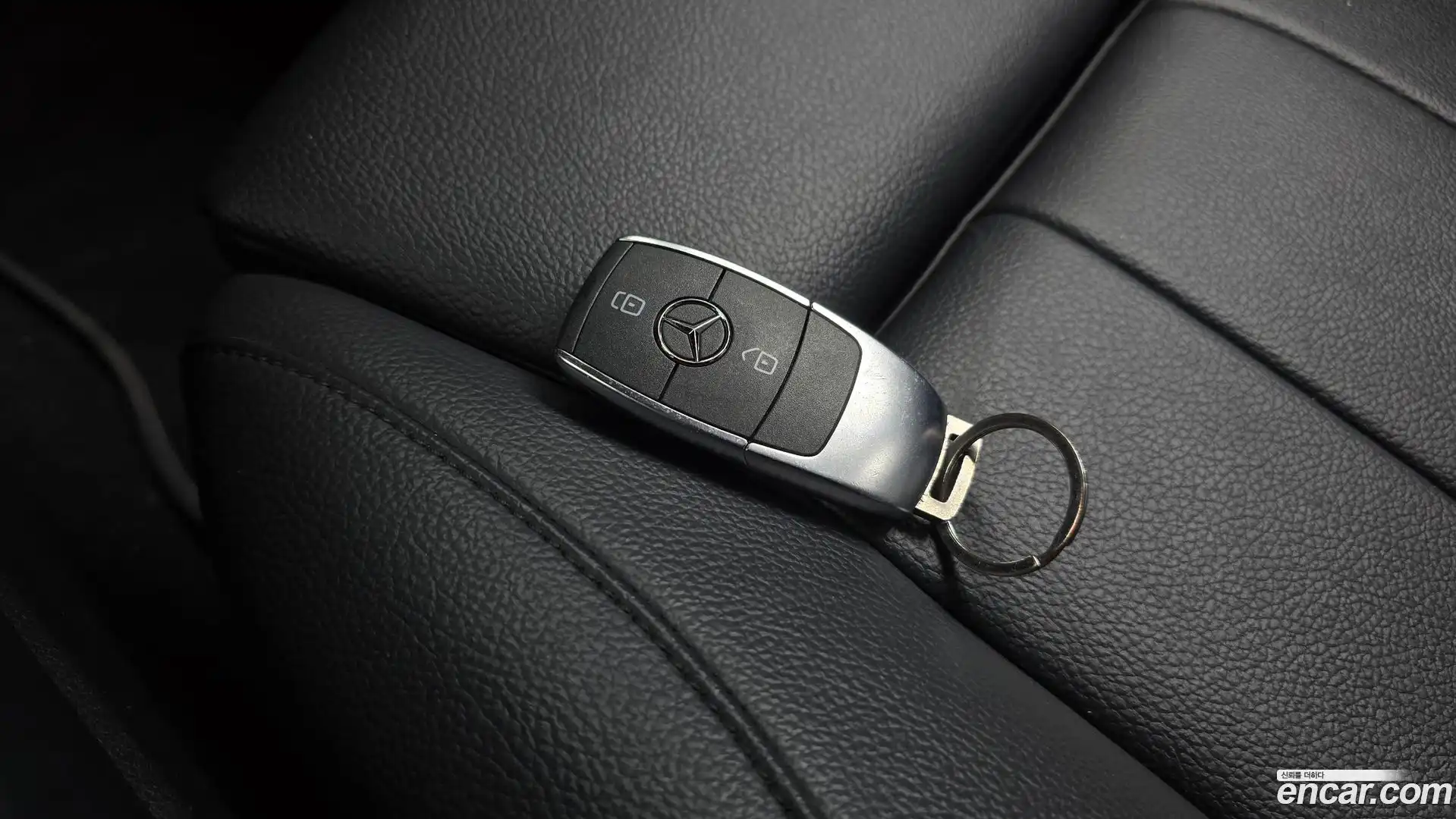 A-Class Mercedes-Benz 2021.4-OPTION-023