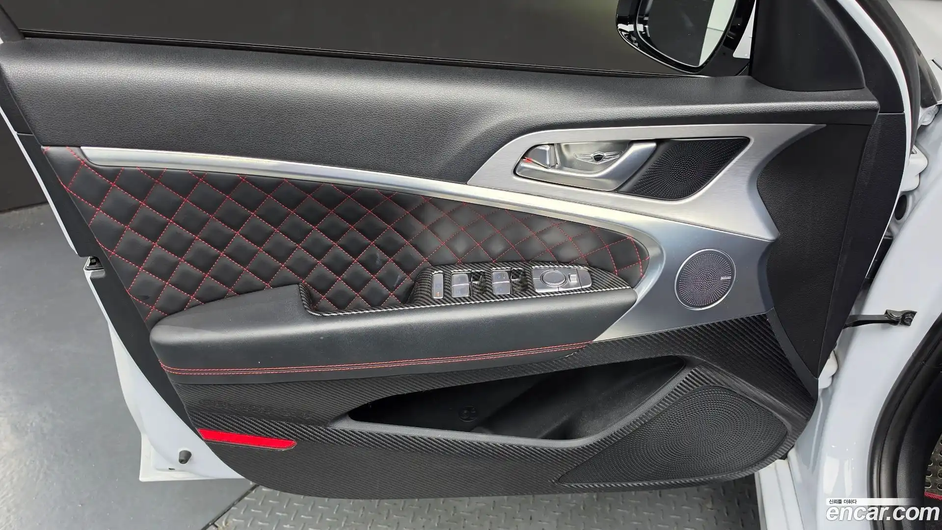 G70 Genesis 2018.6-INNER-034