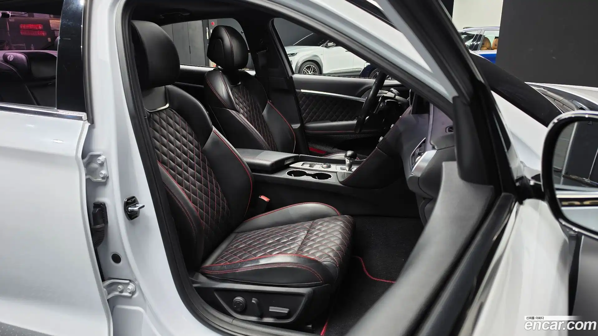 G70 Genesis 2018.6-INNER-036