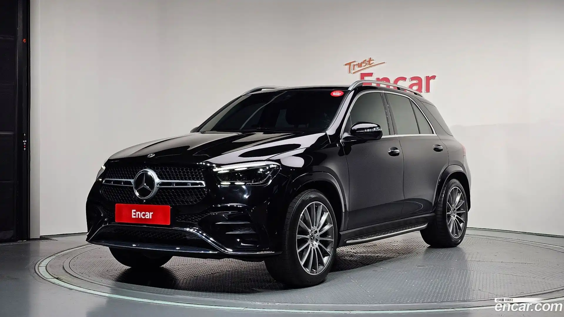 GLE-Class Mercedes-Benz 2024.5-OUTER-001