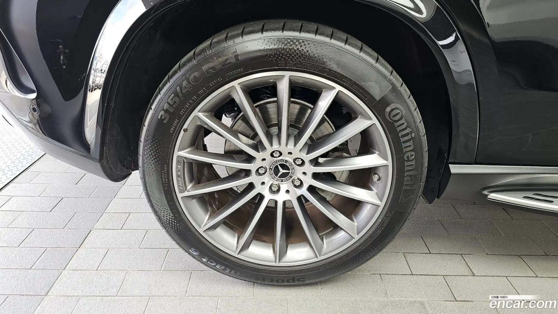 GLE-Class Mercedes-Benz 2024.5-OUTER-005