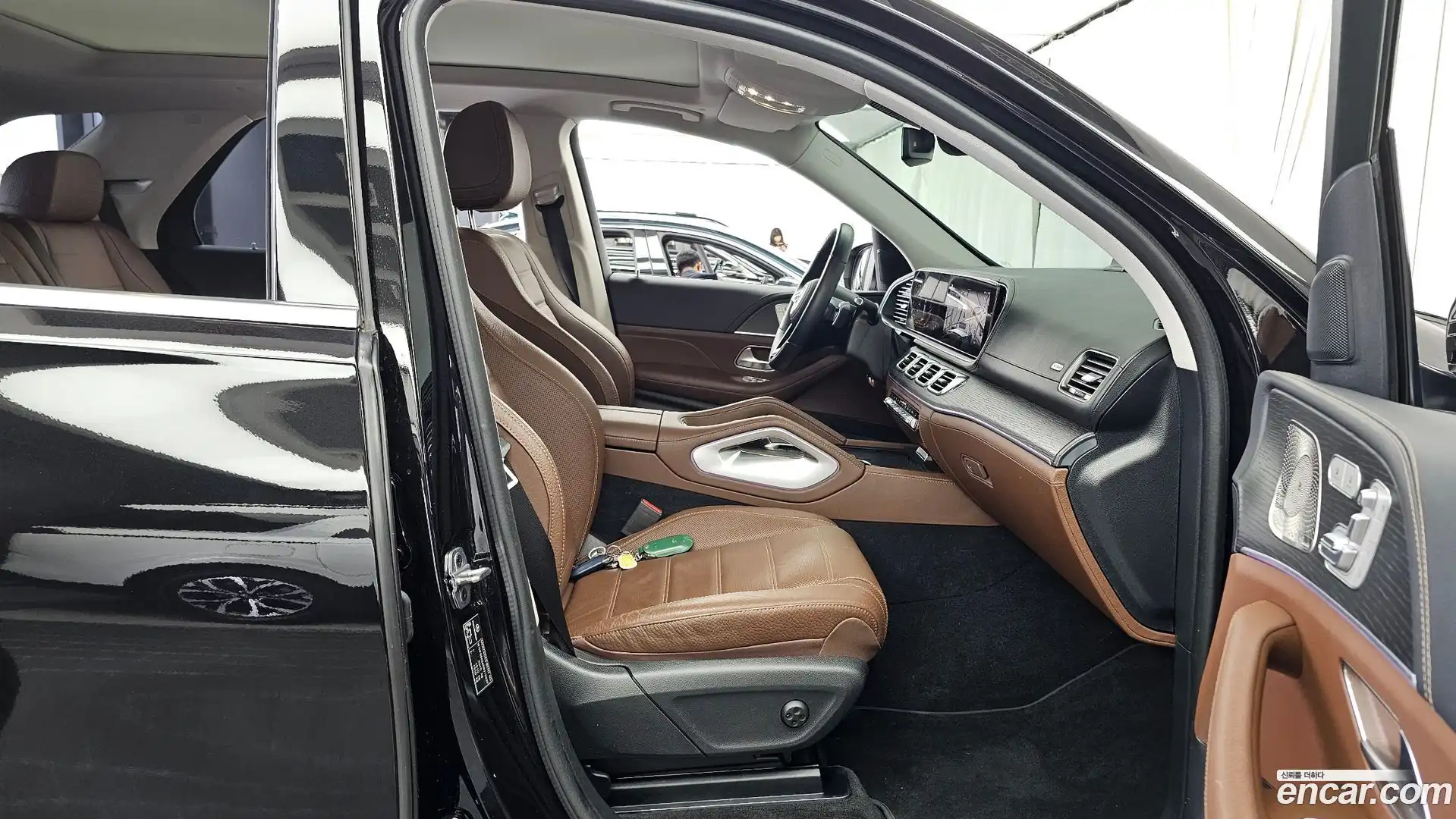 GLE-Class Mercedes-Benz 2024.5-OPTION-015