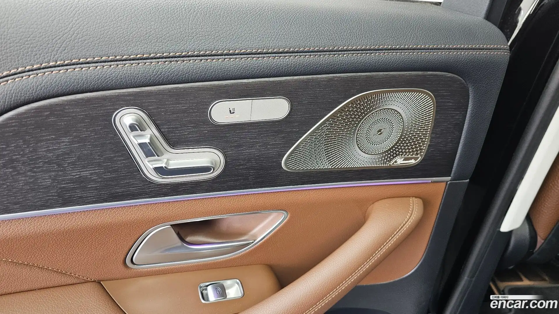 GLE-Class Mercedes-Benz 2024.5-OPTION-040