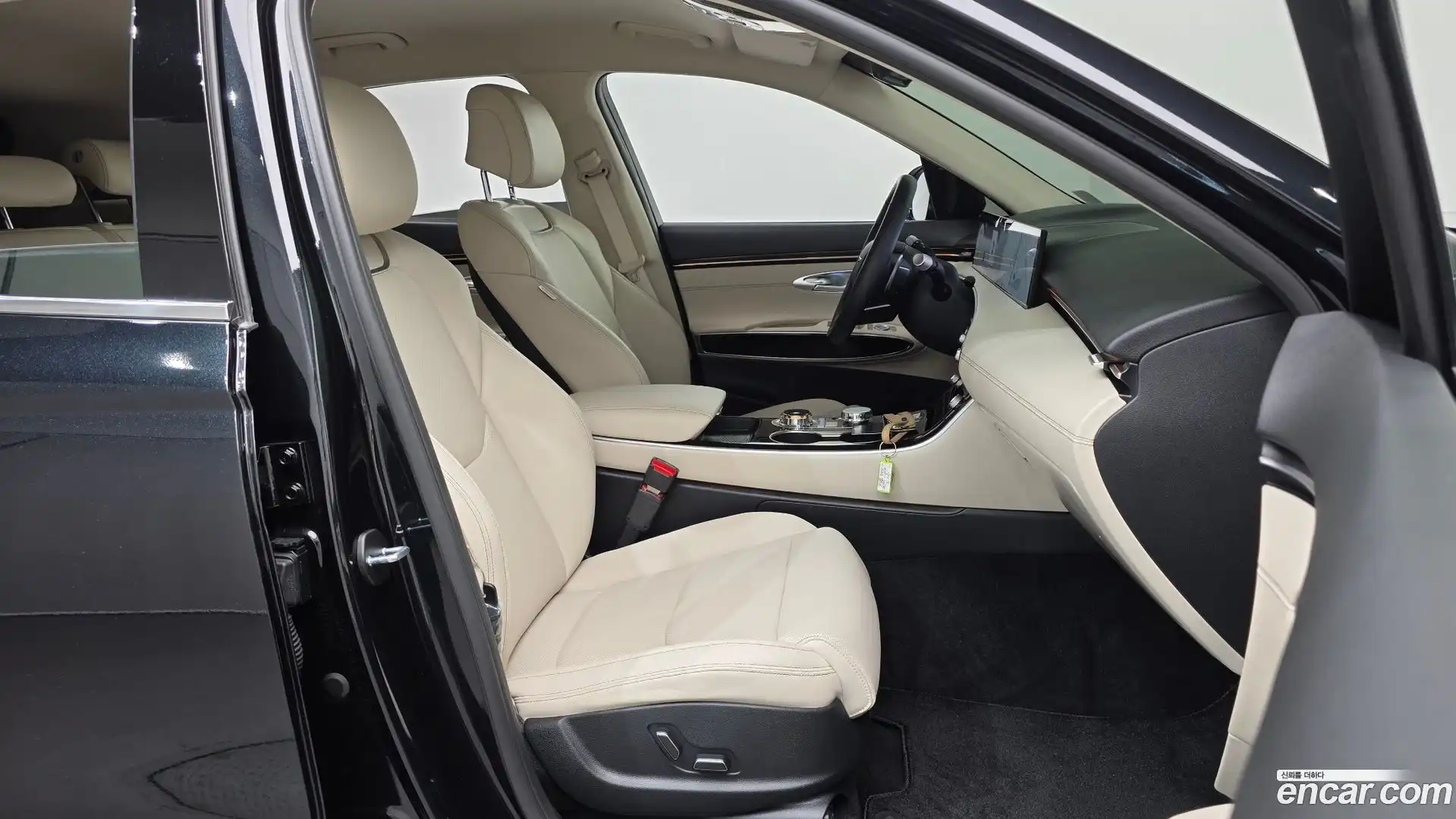 GV70 Genesis 2025.4-OPTION-015