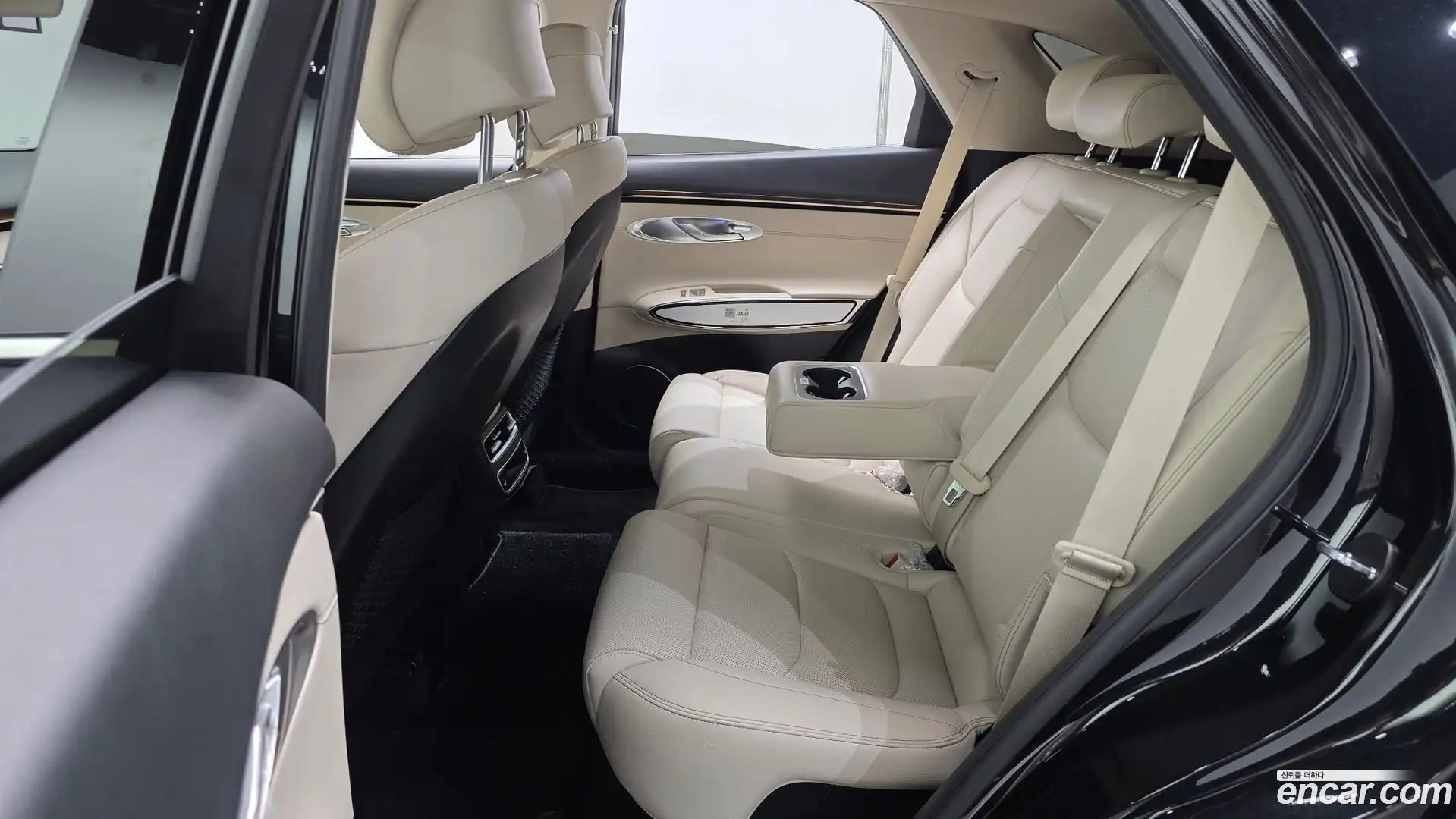 GV70 Genesis 2025.4-OPTION-016