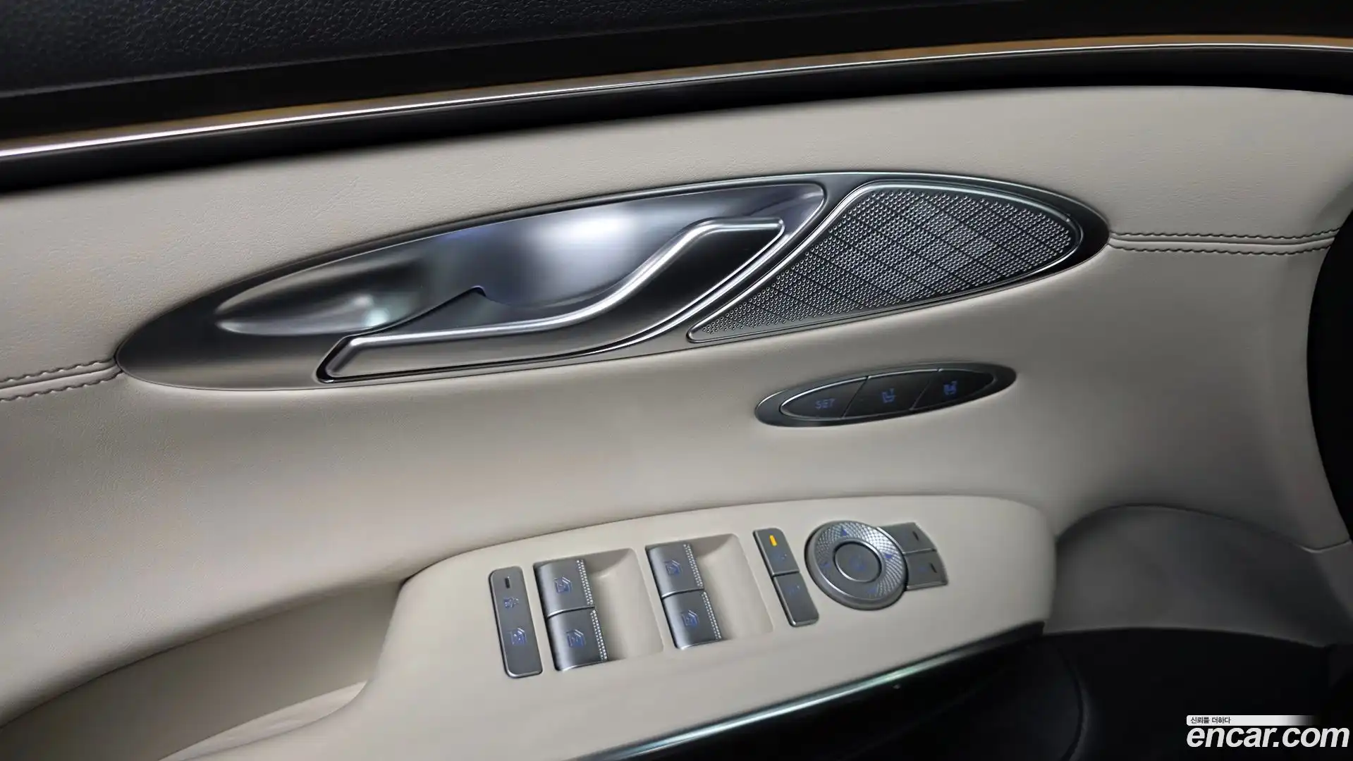 GV70 Genesis 2025.4-OPTION-023