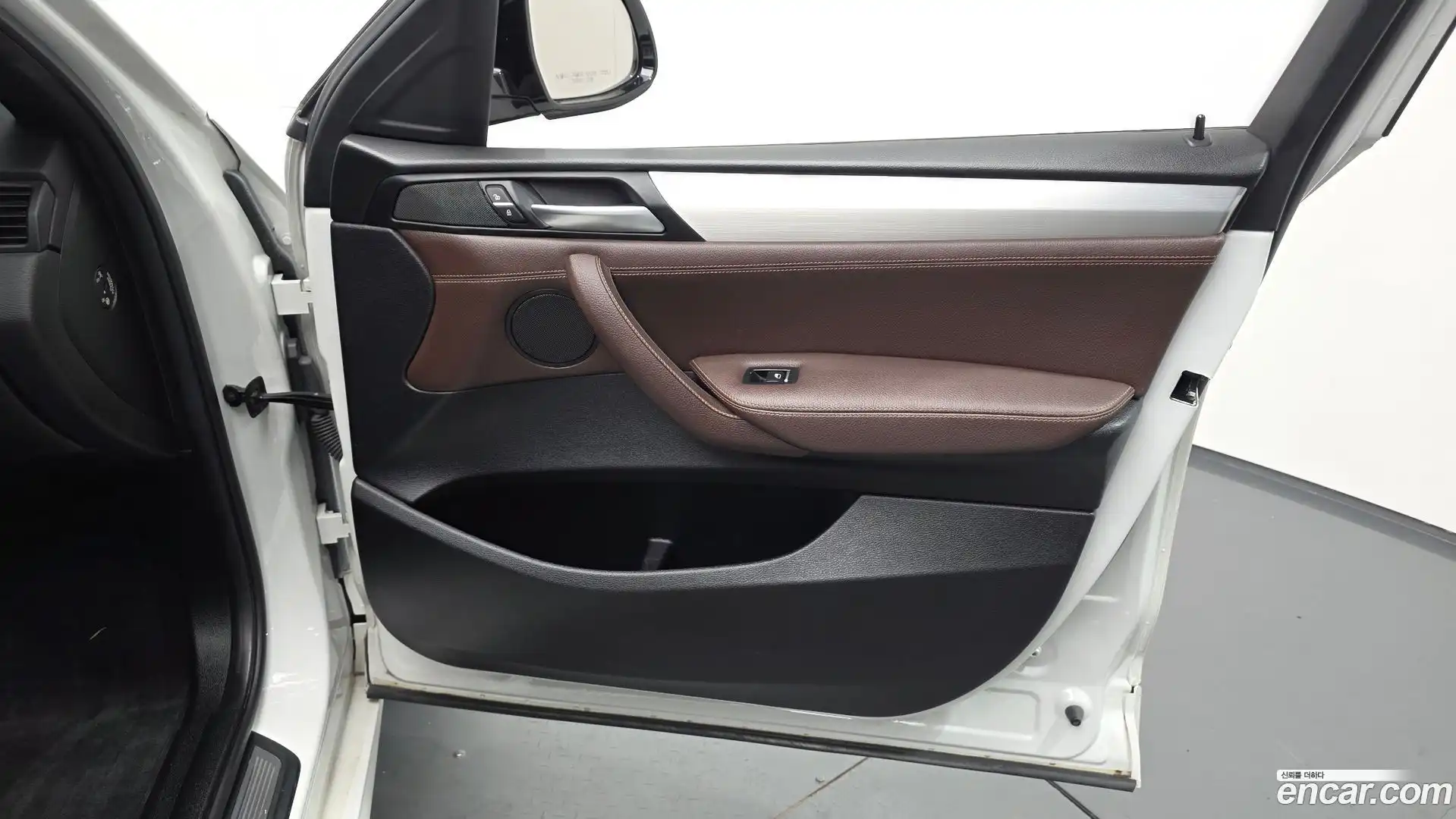 X4 BMW 2018.5-INNER-035