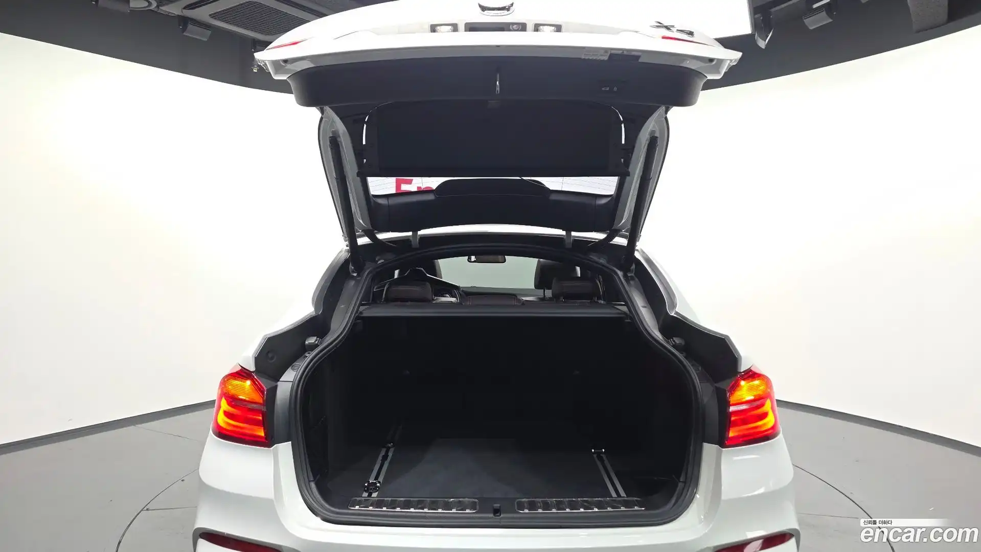 X4 BMW 2018.5-OPTION-044