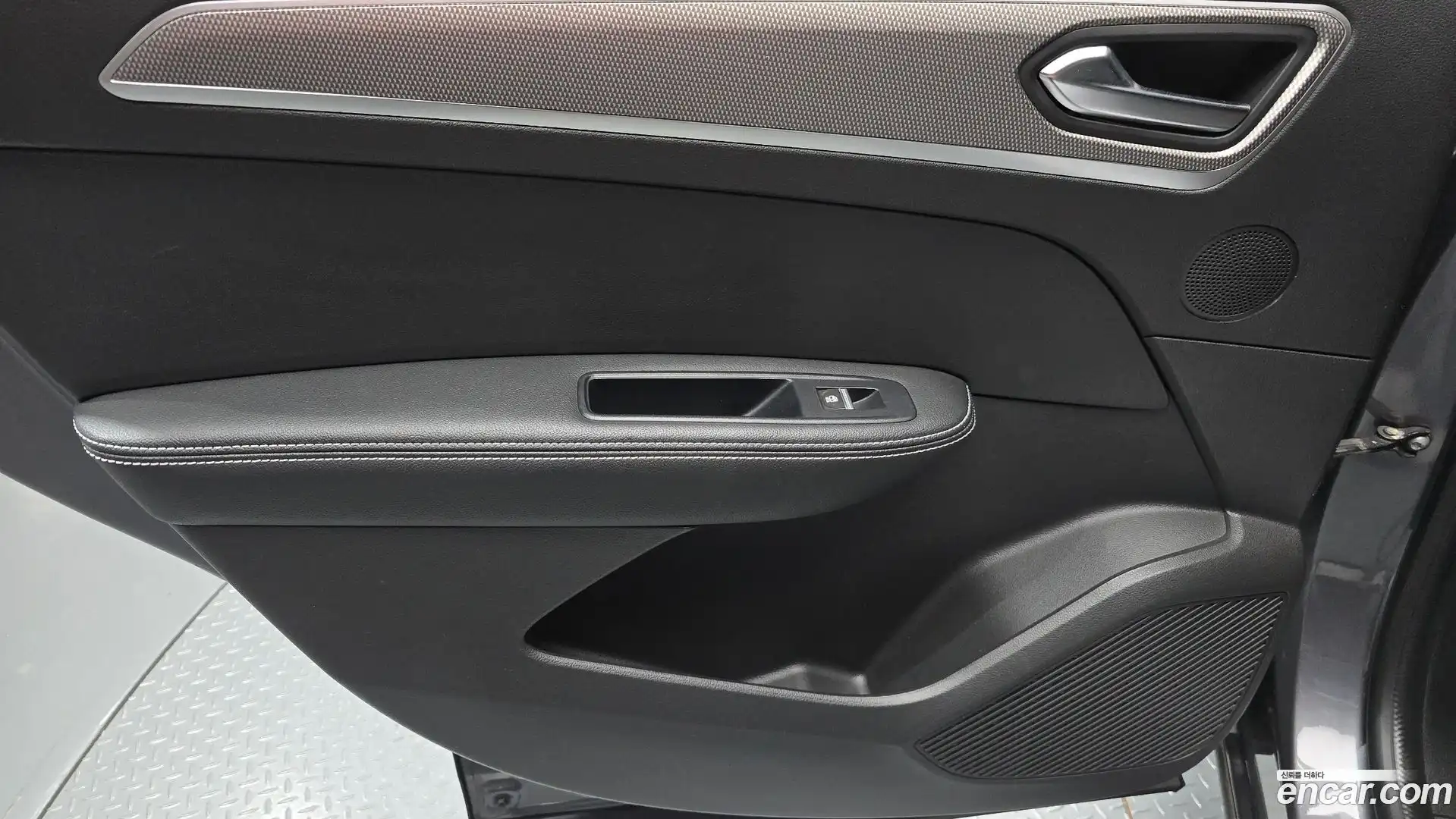 XM3 Renault Korea 2022.8-INNER-035