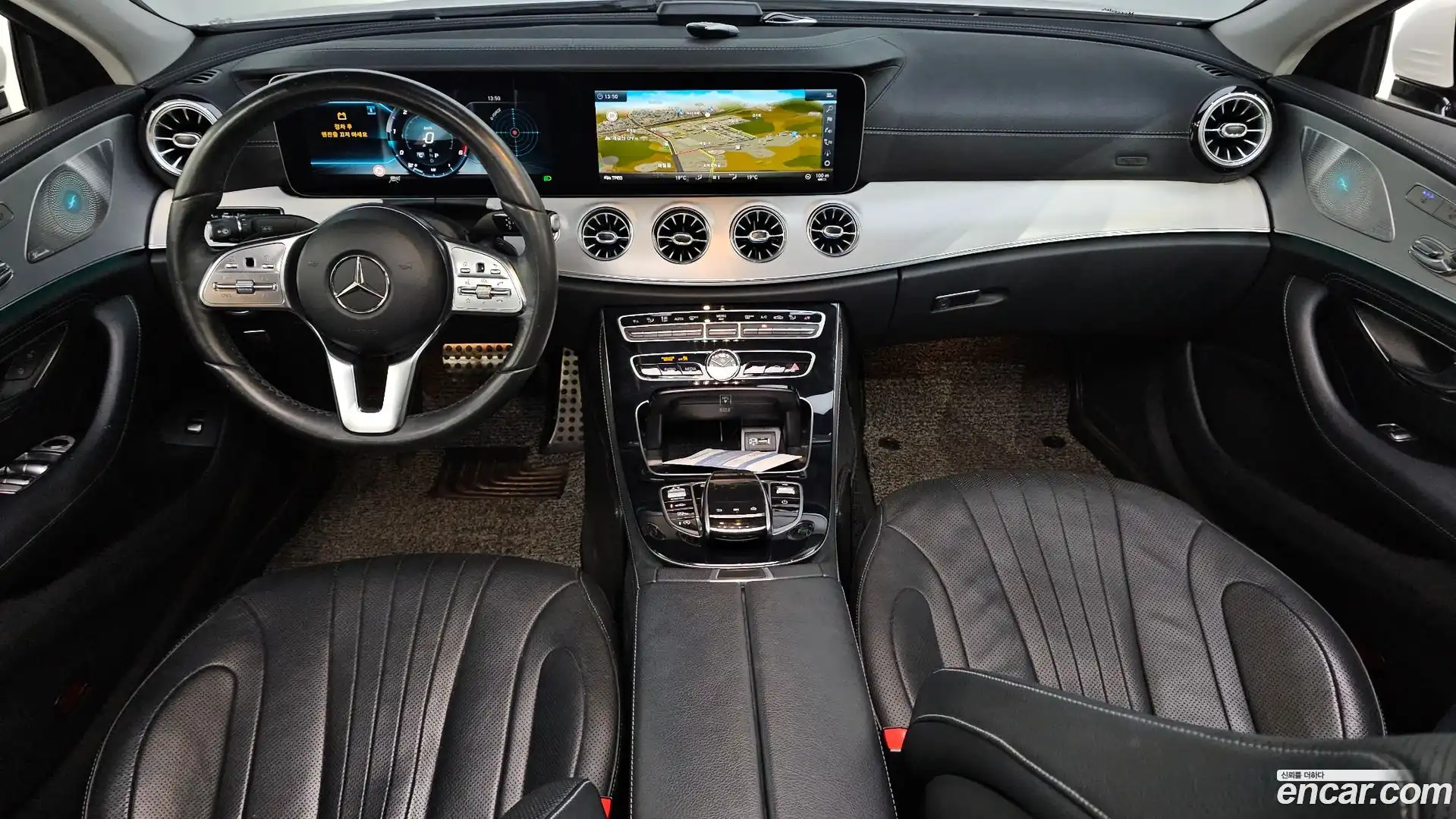 CLS-Class Mercedes-Benz 2019.0-INNER-007