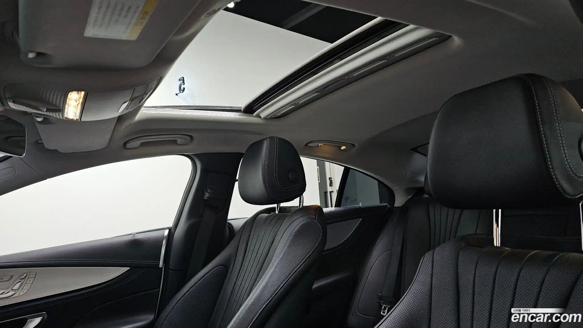 CLS-Class Mercedes-Benz 2019.0-OPTION-020