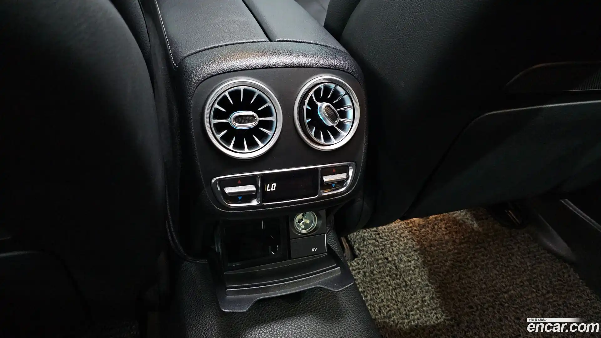 CLS-Class Mercedes-Benz 2019.0-OPTION-044