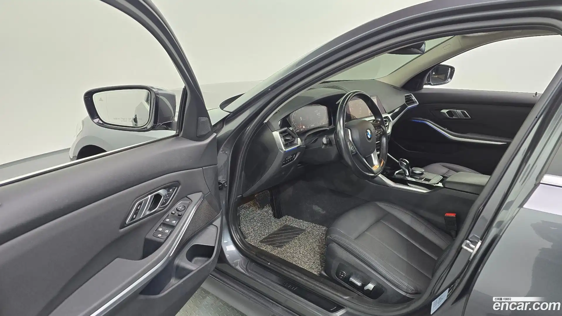 3-Series BMW 2020.5-INNER-010