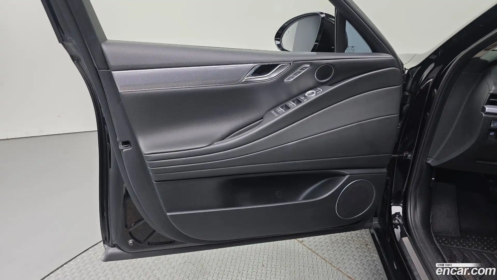 G80 Genesis 2020.6-INNER-034