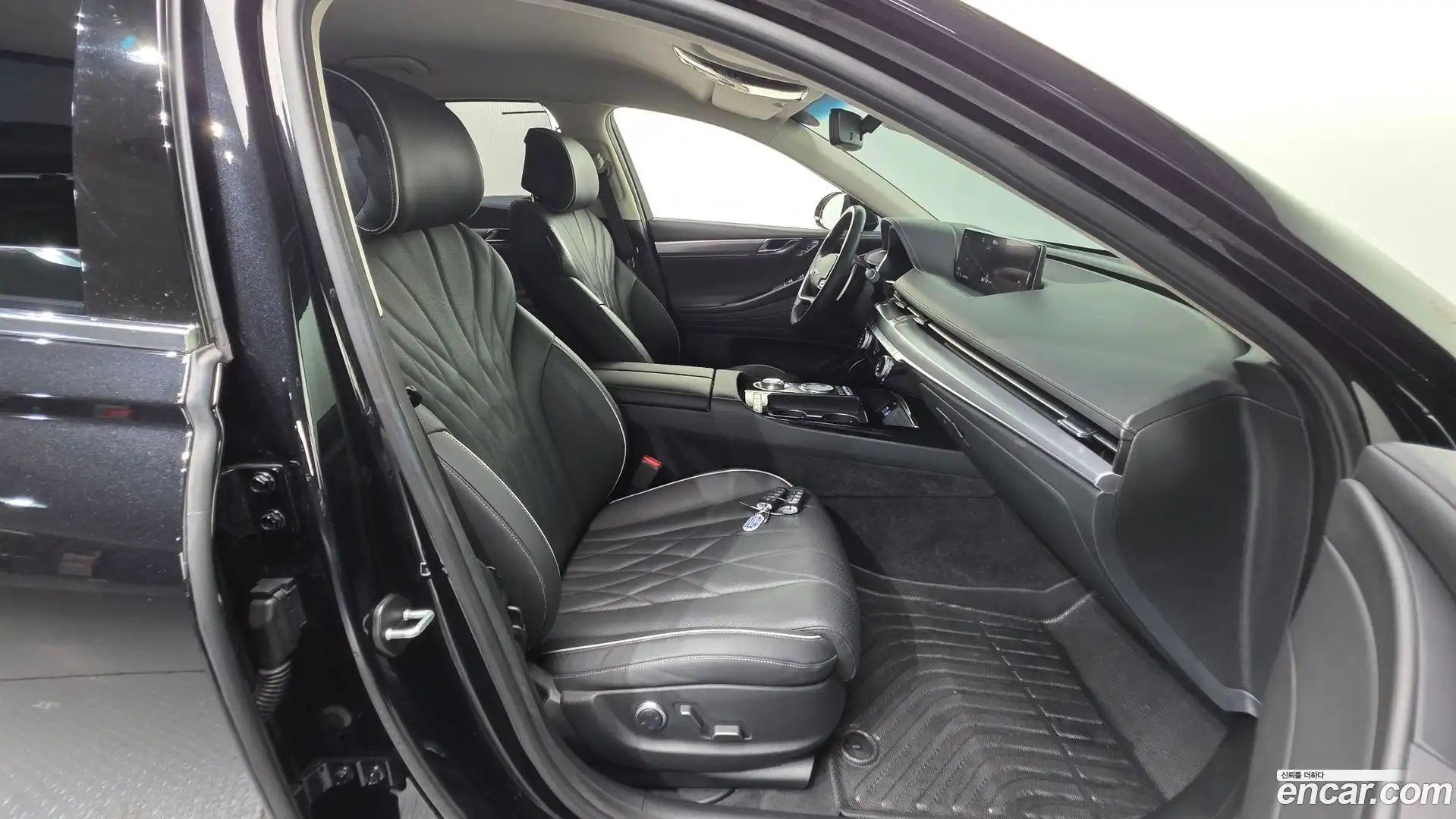 G80 Genesis 2020.6-INNER-036
