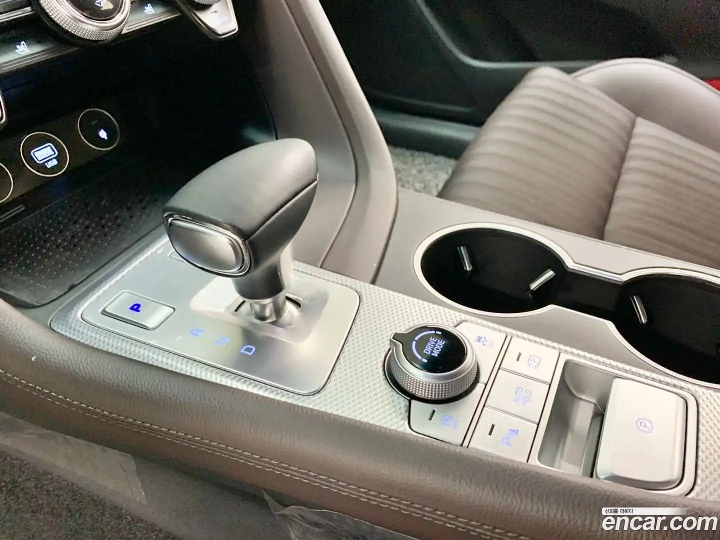 G70 Genesis 2022.4-INNER-009