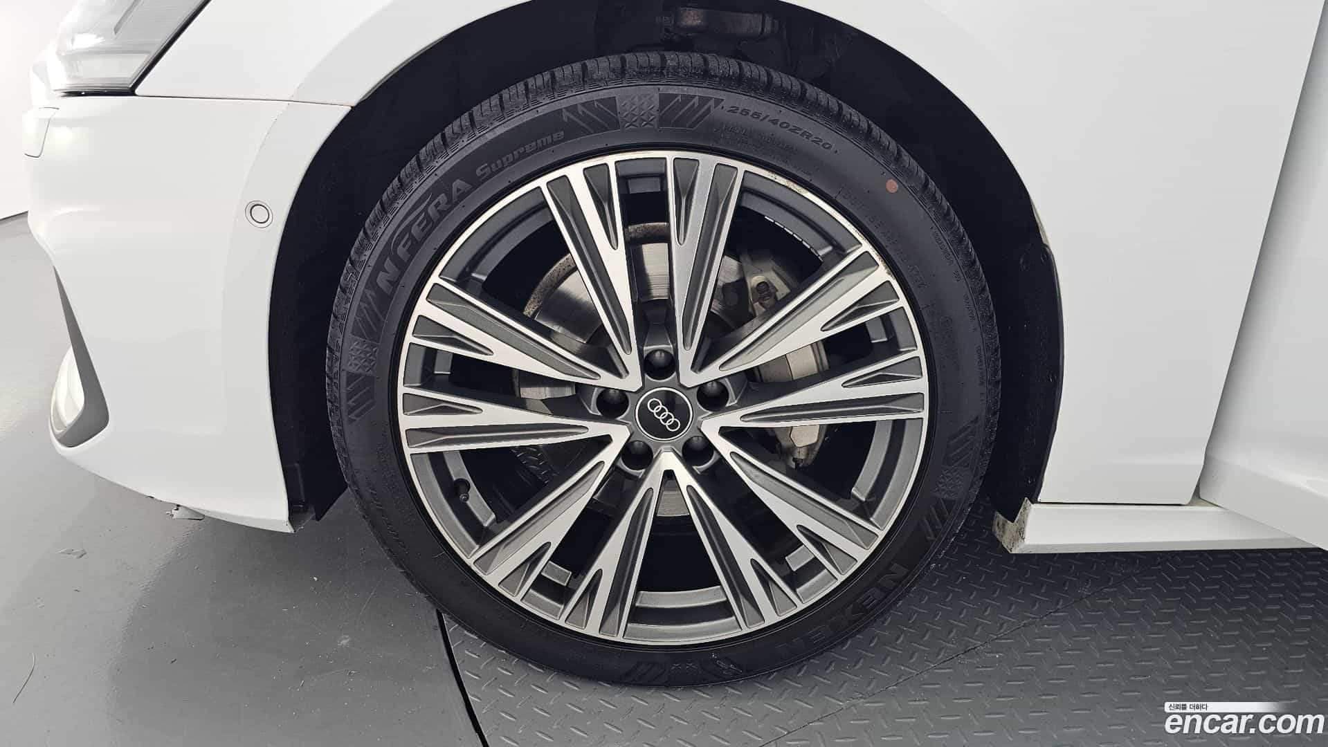 A6 Audi 2022.11-OUTER-005