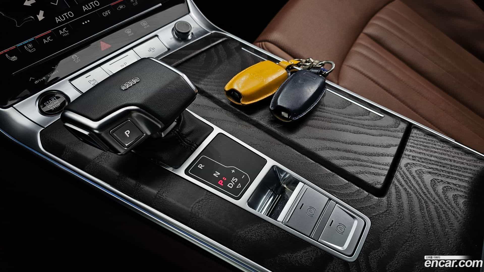 A6 Audi 2022.11-INNER-009