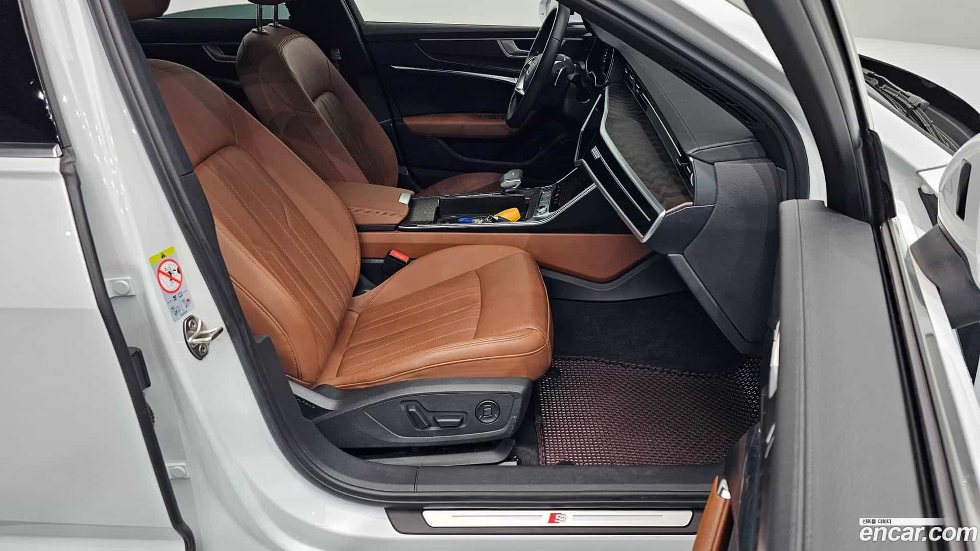 A6 Audi 2022.11-INNER-036