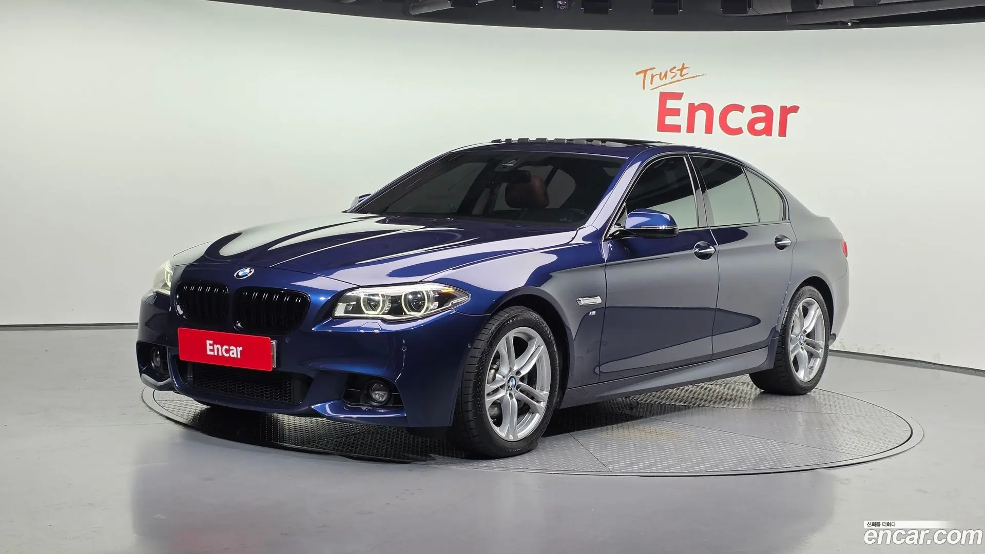 Main__Slider__Photo:5-Series BMW 2016.4-0