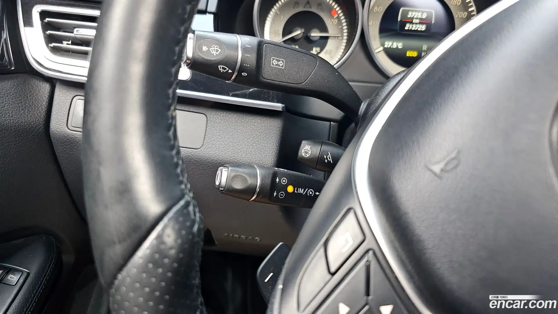 E-Class Mercedes-Benz 2016.1-OPTION-023